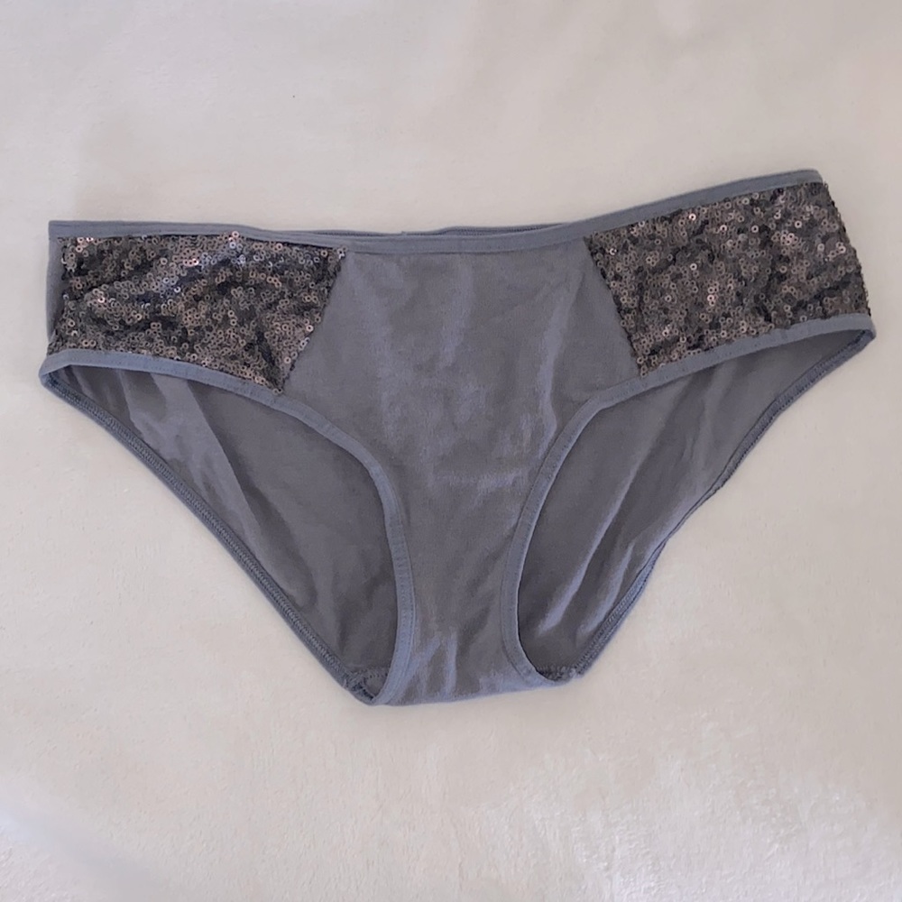 Victoria’s Secret hip hugger sequin undies L